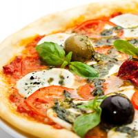 Pizza dalam wajan - makan siang cepat ala Italia