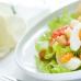 სალათი შემწვარი კრევეტებით: რეცეპტები სალათი კრევეტებით და შემწვარი ხახვით