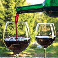 Blackcurrant wine at home - technology